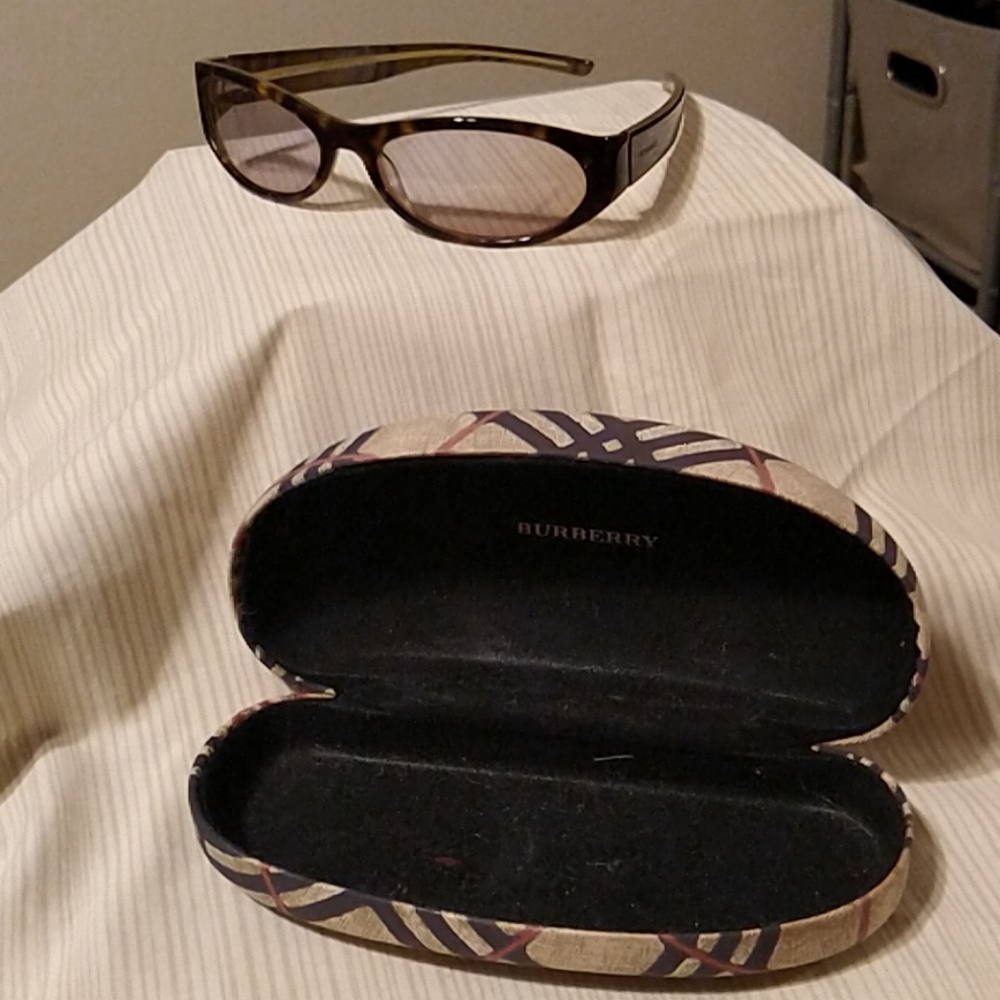 Burberry Sunglasses